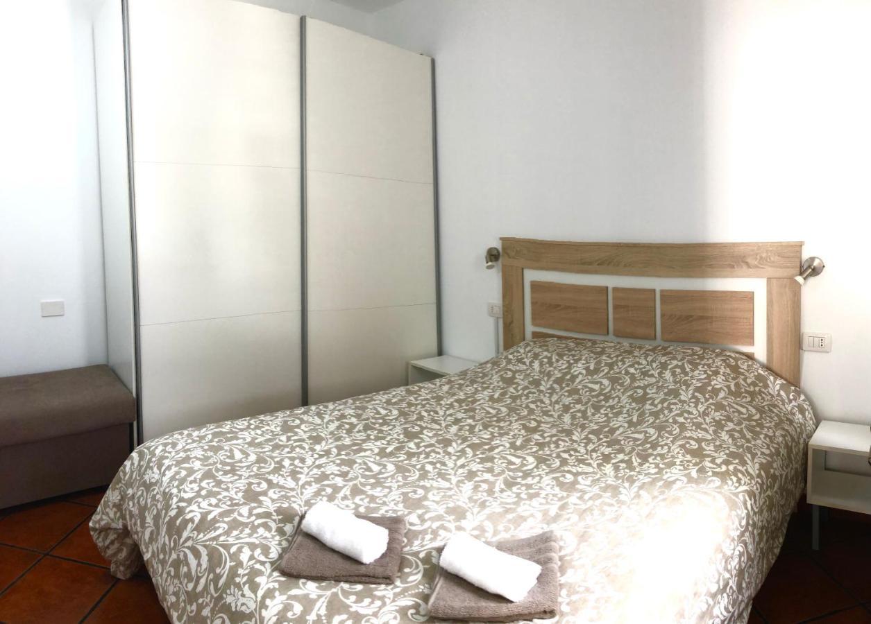 Primavera Holiday Apartment อาโรนา ภายนอก รูปภาพ