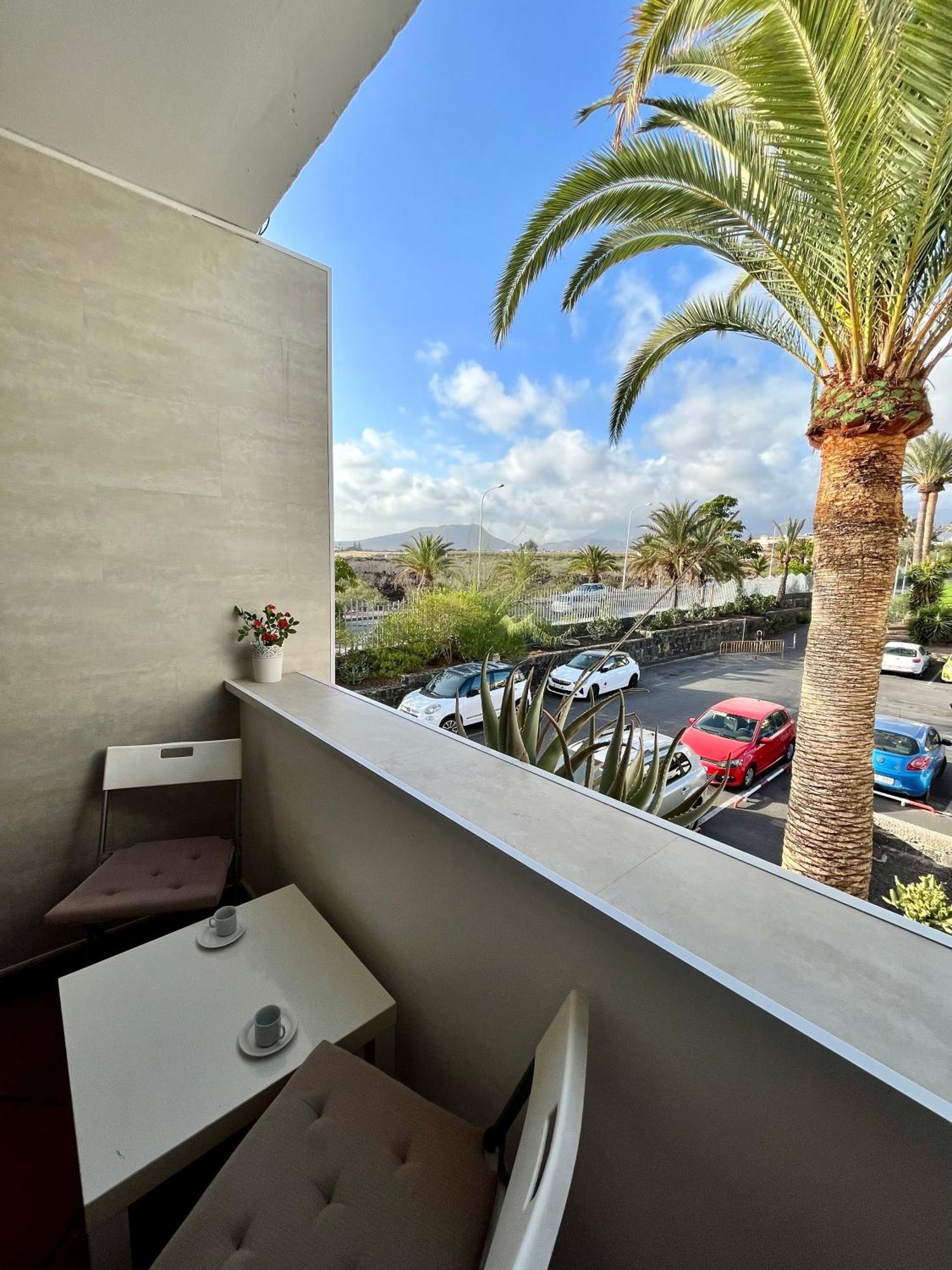 Primavera Holiday Apartment อาโรนา ภายนอก รูปภาพ